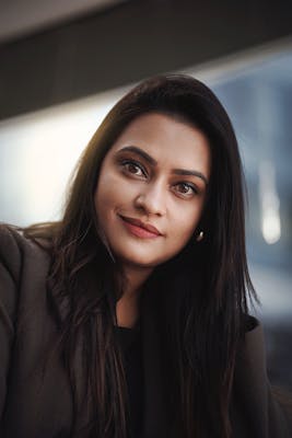 Ingrid, 26