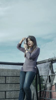 Maja, 29